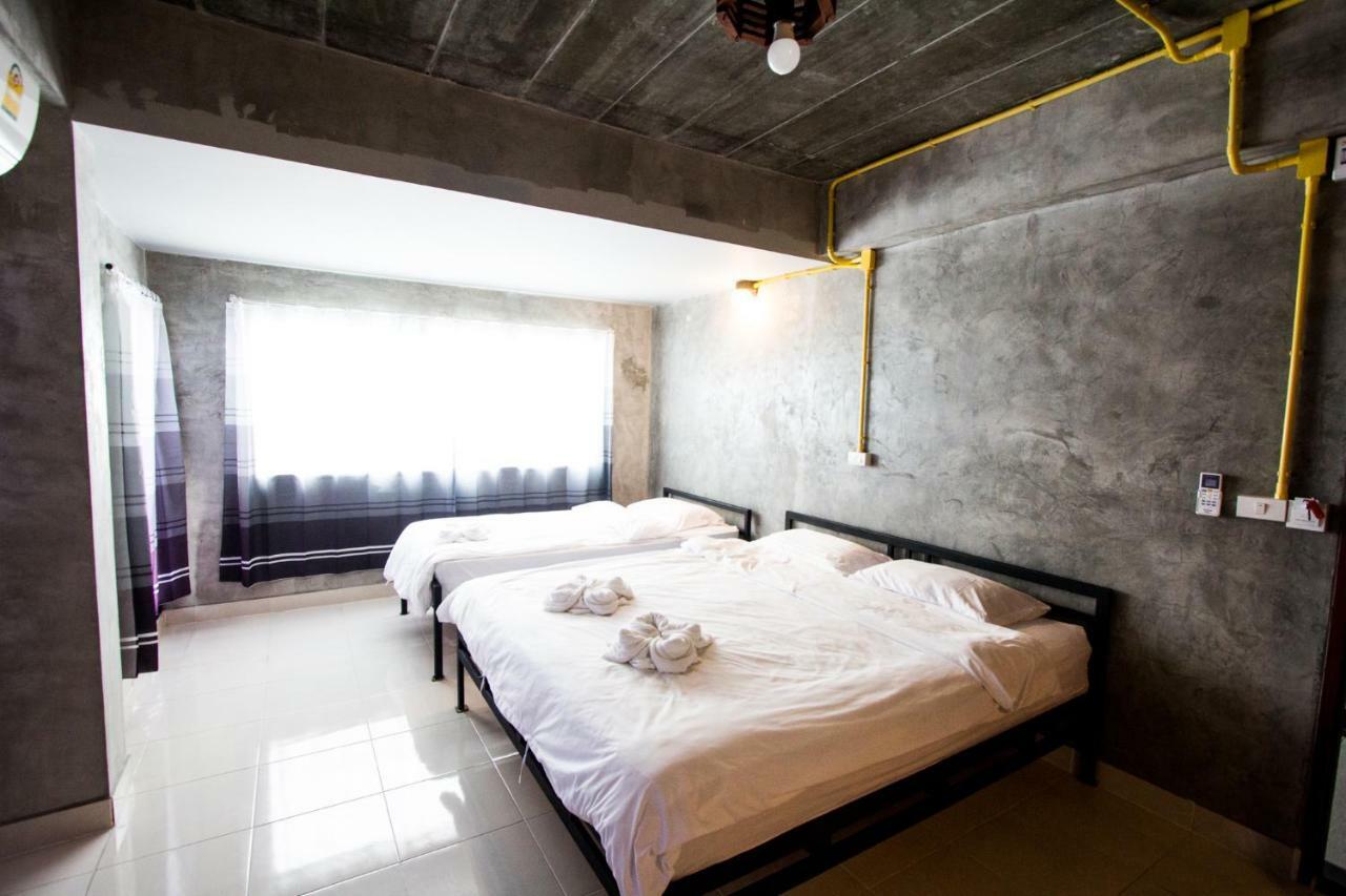 The Sky Loft Hotel Pathum Thani Luaran gambar